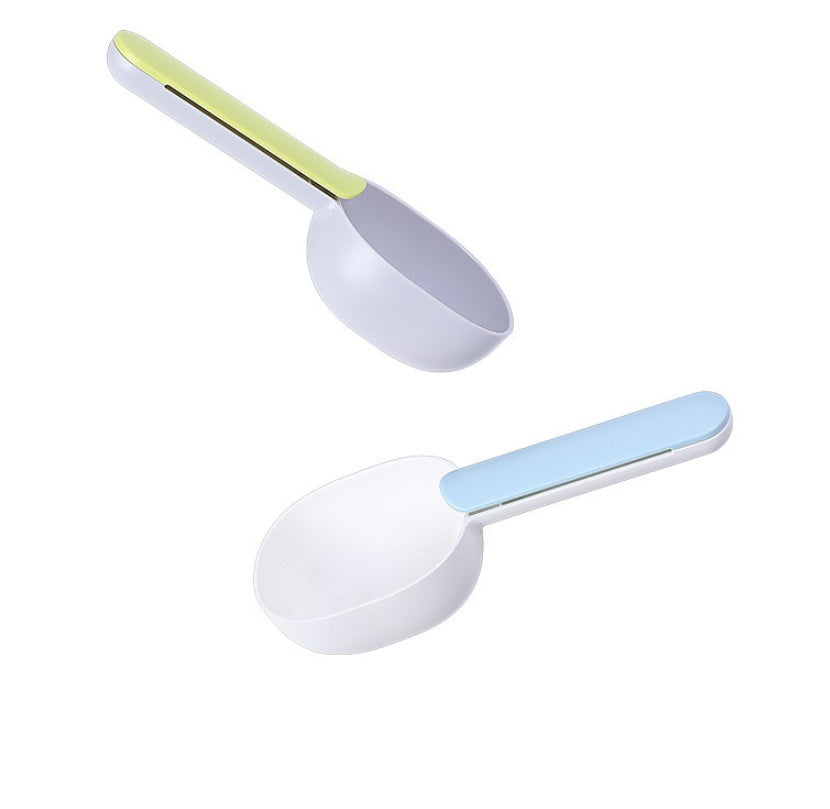 Pet Food Spoon - Easy Feeding & Hygienic Solution | EcoUrbanPaws